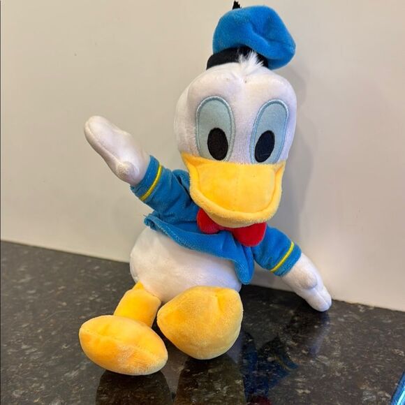 Disney Plush Donald Duck,  Collectible- Size 12” - Picture 1 of 7